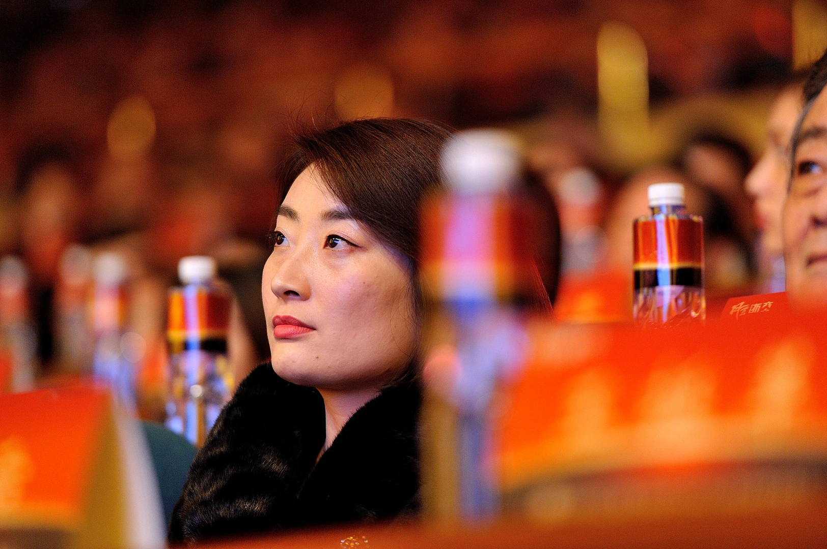 点点金 宗馥莉的第二次“自伤式袭击”